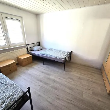 Monteurzimmer, 2 Fuer Monteure Handwerker * Neustadt an der Weinstraße